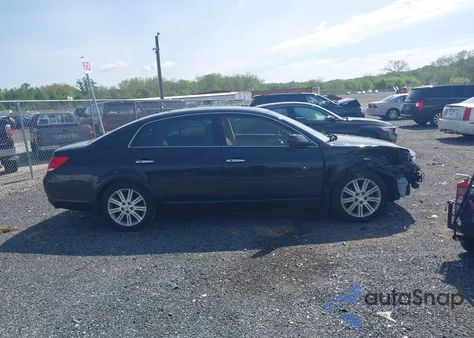 2010 Toyota Avalon Limited из США, поврежденный, VIN 4T1BK3DB4AU365061